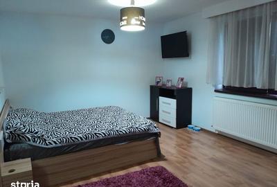 Casă cu 6 camere cu Teren 580 Mp în Central - 10