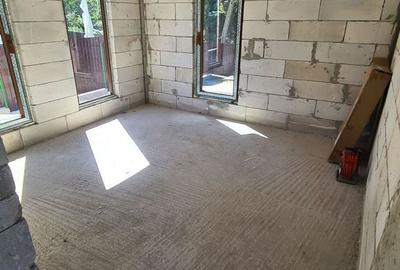 Casă cu 6 camere în Tutana
