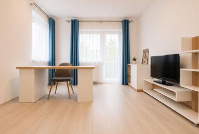 Apartament cu 3 camere semidecomandat, mobilat în Florești - 16
