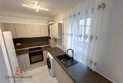 Apartament cu 2 camere decomandat în Semicentral