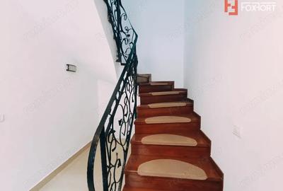 Casă cu 4 camere cu Canalizare în Soarelui - 11