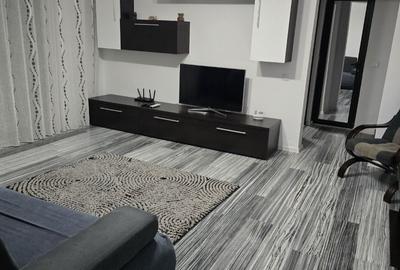 Apartament cu 2 camere semidecomandat în Unirii Sud