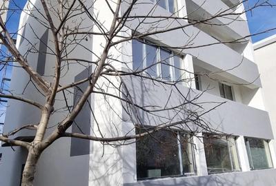 Apartament cu 2 camere decomandat în Steaua