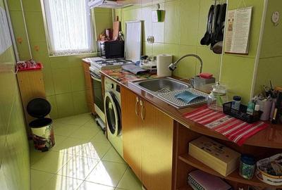 Apartament cu 2 camere decomandat în Lujerului - 3