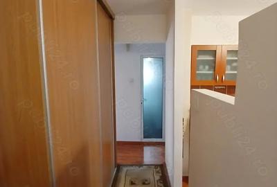 Apartament cu 2 camere decomandat în Petrila - 4