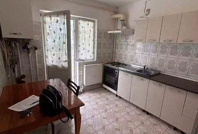 Apartament cu 2 camere decomandat în Central - 2
