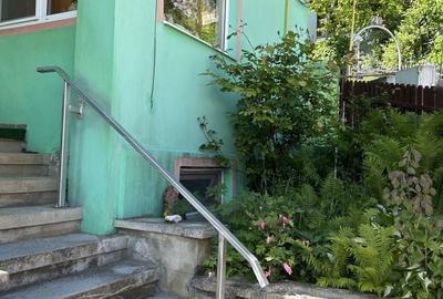 Casă cu 5 camere cu Teren 308 Mp în Central - 16