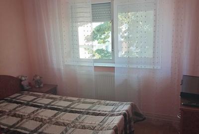 Apartament cu 2 camere decomandat în Micro 20 - 1