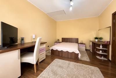 Duplex cu 4 camere cu Teren 325 Mp în Moșnița Nouă