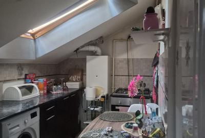 Apartament cu 2 camere semidecomandat în Florești - 3