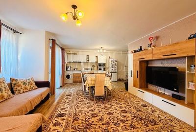 Apartament cu 3 camere semidecomandat în Florești