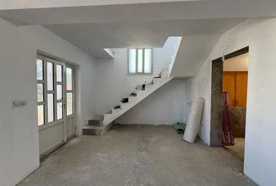 Casă cu 4 camere în Remeți - 5