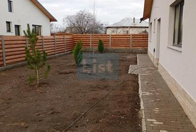 Casă cu Canalizare în Șendreni