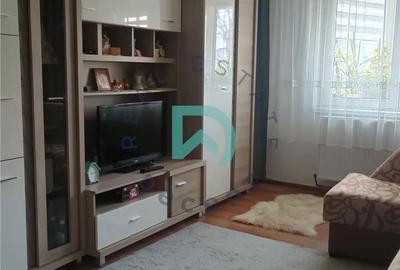 Apartament cu 2 camere decomandat în Tractorul - 2