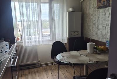 Apartament cu 3 camere decomandat, mobilat în Tomis III - 2