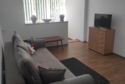 Apartament cu 2 camere în Calea București