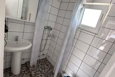 Casă cu 4 camere în Desa