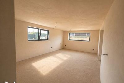 Casă cu 8 camere cu Teren 500 Mp în Moara - 8