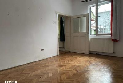 Casă cu 2 camere cu Teren 50 Mp în Central - 6