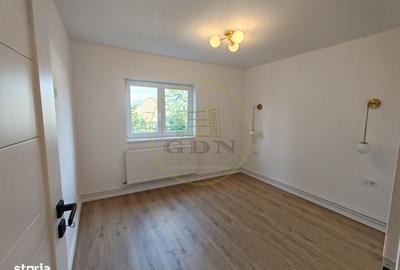 Apartament cu 3 camere decomandat în Ștrand