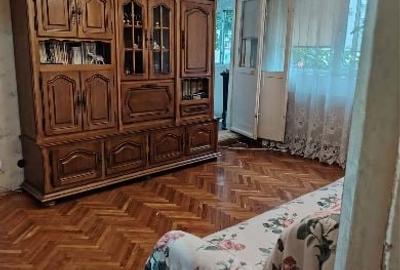 Apartament cu 2 camere semidecomandat, mobilat în Iancului