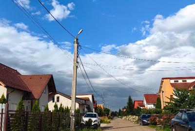 Teren Construcții intravilan în Dumbrava Roșie