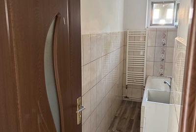 Apartament cu 2 camere semidecomandat în Solidarității
