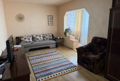 Apartament cu 2 camere decomandat, mobilat în Valea Aurie - 1