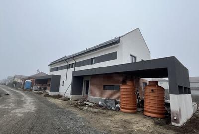 Casă cu 4 camere cu Teren 275 Mp în Jilava
