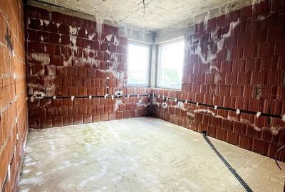 Casă cu 3 camere în Cihei
