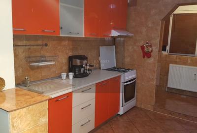 Apartament cu 2 camere decomandat, mobilat în Apărătorii Patriei