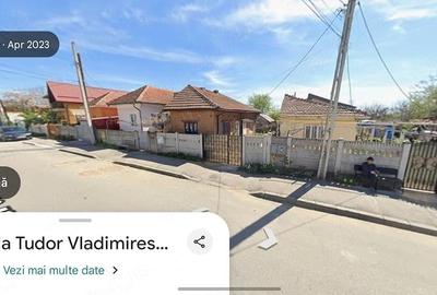 Casă individuală cu 2 camere cu Teren 500 Mp în Central