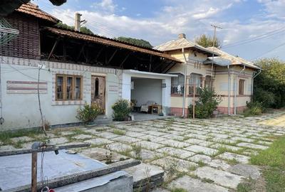 Casă cu 4 camere în Albotele