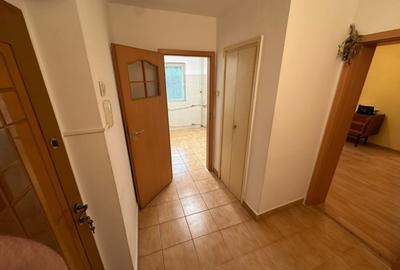 Apartament cu 2 camere semidecomandat în Nord