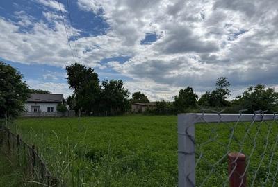Teren de 500 mp, în Fetești