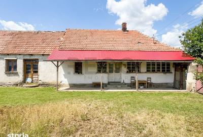 Casă cu 4 camere cu Teren 5474 Mp în Tileagd