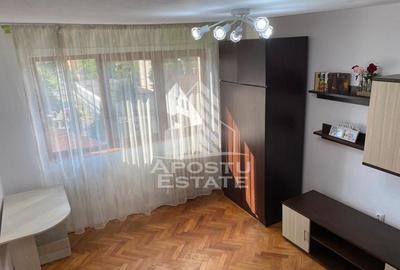 Apartament cu 2 camere semidecomandat, mobilat în Olimpia-Stadion
