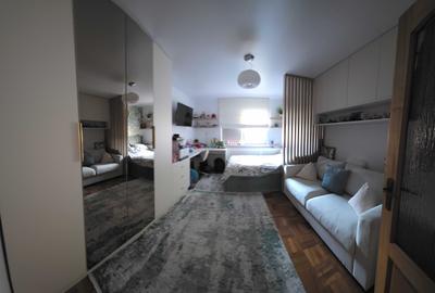 Apartament cu 3 camere decomandat în Mărăști