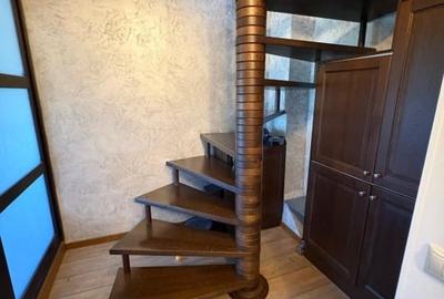Apartament cu 3 camere decomandat, mobilat în Casa de Cultură - 14