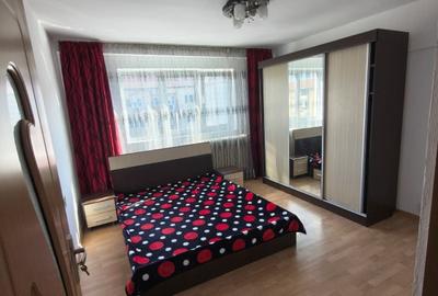 Garsonieră decomandată în Central
