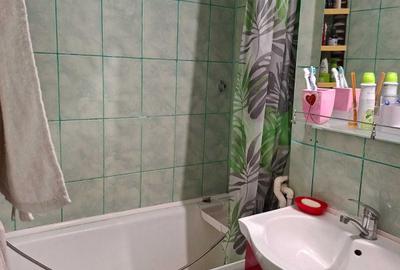 Apartament cu 3 camere decomandat în Central - 3