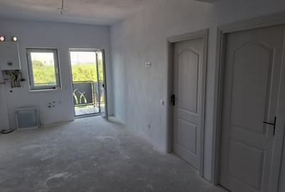 Apartament cu 4 camere decomandat în Central - 4