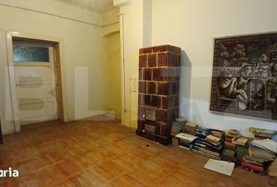 Casă cu 3 camere cu Teren 200 Mp în Central - 3