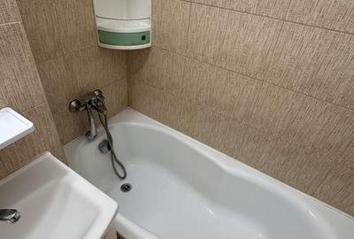 Garsonieră decomandată în UTA - 3