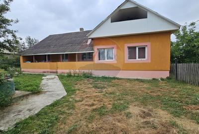Casă individuală cu 5 camere cu Teren 526 Mp în Chilișeni