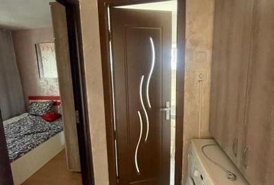Apartament cu 2 camere semidecomandat în Craiovița Nouă - 7
