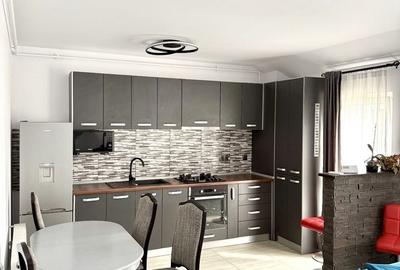 Apartament cu 2 camere, mobilat în Florești