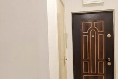 Apartament cu 2 camere decomandat în Alexandru Obregia