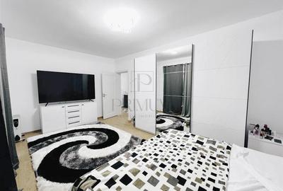Apartament cu 3 camere semidecomandat, mobilat în Giroc - 1