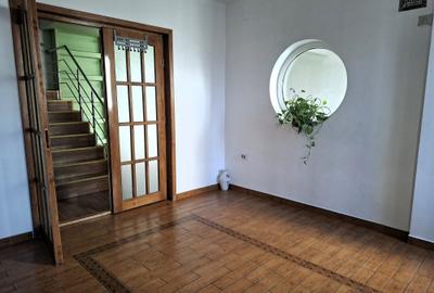 Casă individuală cu 10 camere cu Canalizare în Doamna Ghica - 4